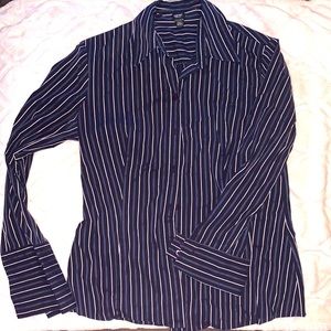 Esprit women’s long sleeve button down size L